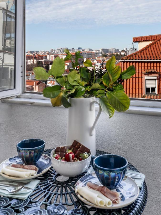 Lisbon Typical House Apartment Екстериор снимка