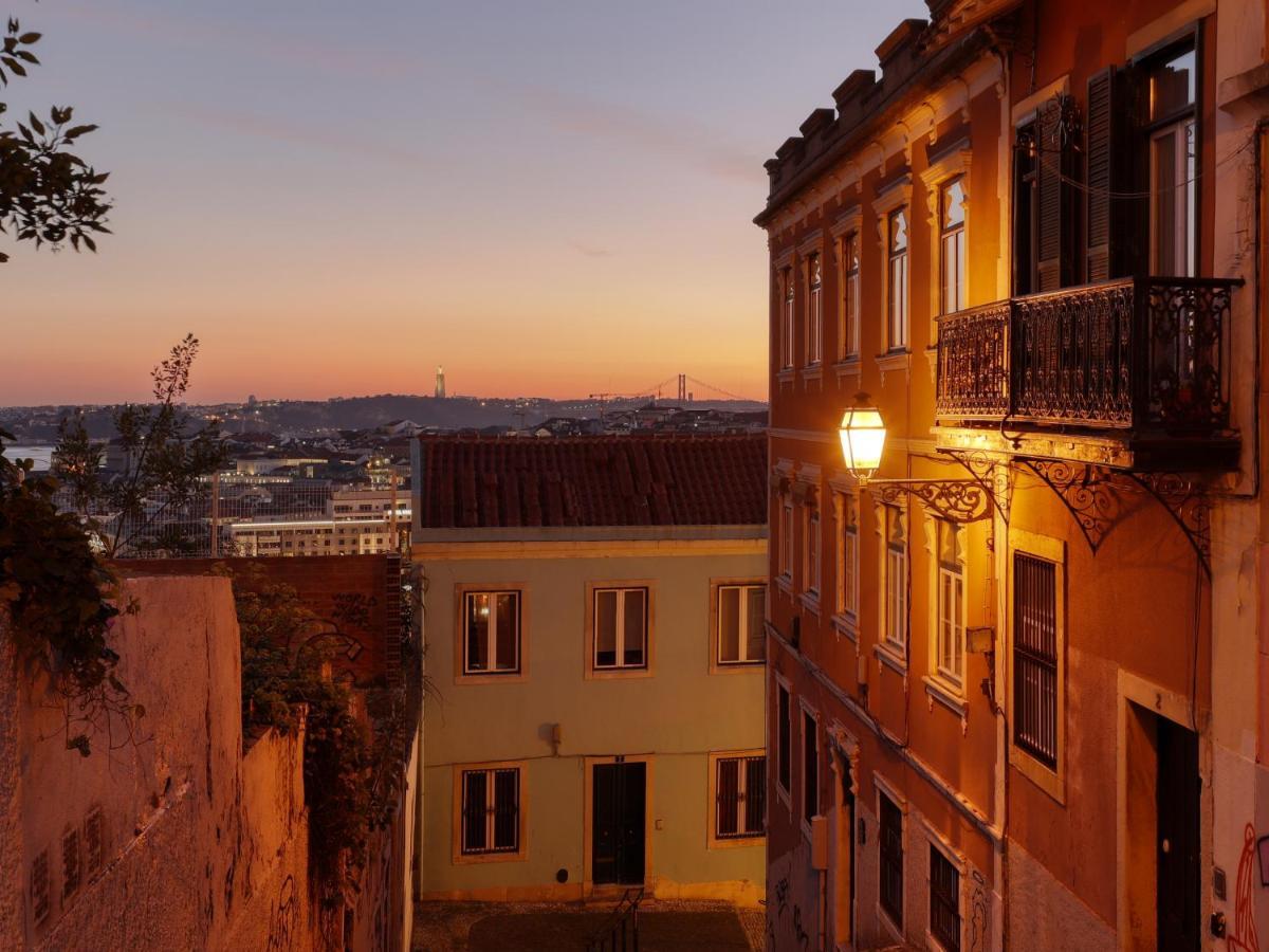 Lisbon Typical House Apartment Екстериор снимка